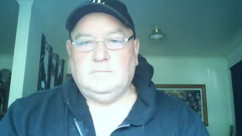 Snapshot of tattzsexy chatting on November 2025 10:43:02 PM tattzsexy online show from November 2025 10:43:02 PM