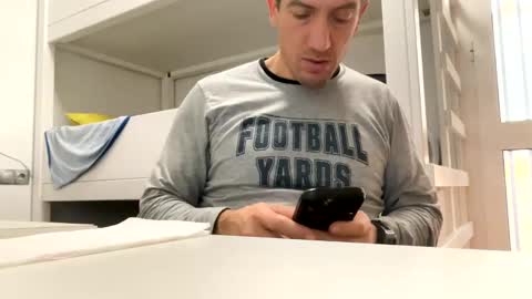 Tatuador40 online show from December 2024 12:45:01 PM