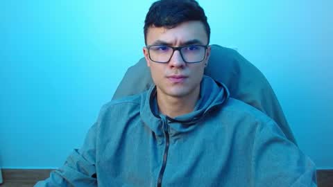 taurus4k online show from February 2025 01:52:01 AM