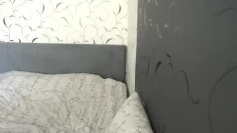 Diana online show from May 2026 06:33:01 AM