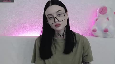 Taya online show from November 2025 07:13:02 PM