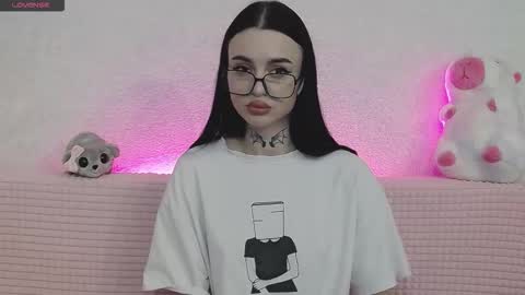 Taya online show from December 2025 04:58:02 PM