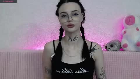 Taya online show from February 2026 06:47:02 PM