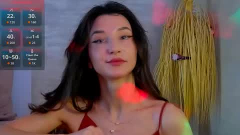 TayaKayan online show from December 2025 10:13:01 AM