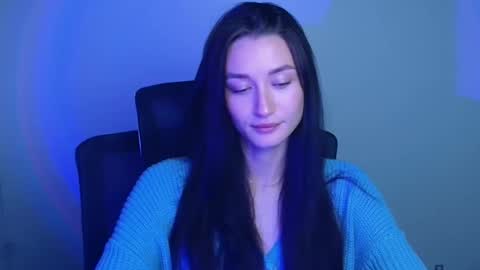 Snapshot of tayavibe chatting on November 2025 12:17:01 PM Taya online show from November 2025 12:17:01 PM