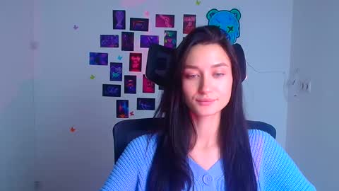 Snapshot of tayavibe chatting on November 2025 07:41:02 AM Taya online show from November 2025 07:41:02 AM