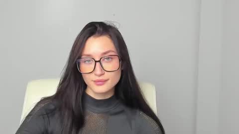 Snapshot of tayavibe chatting on November 2025 12:48:01 PM Taya online show from November 2025 12:48:01 PM