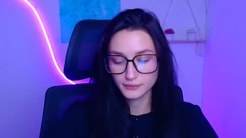 Snapshot of tayavibe chatting on November 2025 06:36:02 AM Taya online show from November 2025 06:36:02 AM