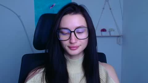 Snapshot of tayavibe chatting on December 2025 06:29:02 AM Taya online show from December 2025 06:29:02 AM