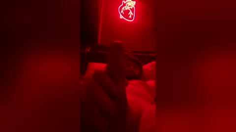 taylor1424 online show from February 2026 10:34:02 AM