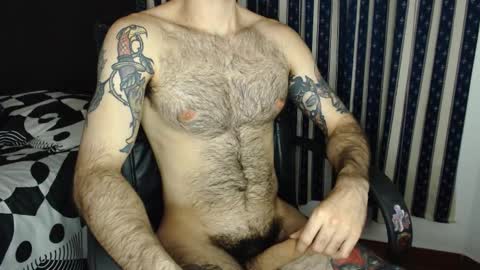 Taylor online show from November 2025 05:06:01 AM