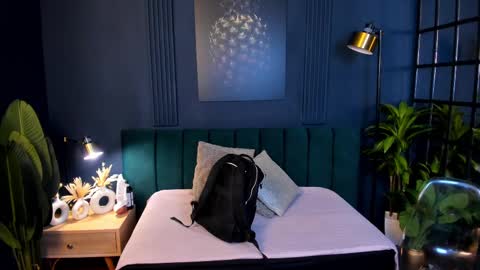 Snapshot of taylor_bennet chatting on February 2025 12:05:02 PM Taylor Bennet online show from February 2025 12:05:02 PM