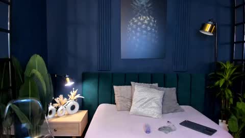 Snapshot of taylor_bennet chatting on February 2025 06:11:02 PM Taylor Bennet online show from February 2025 06:11:02 PM