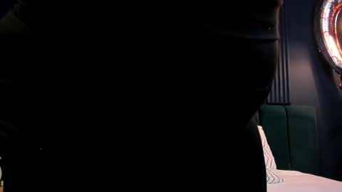 Snapshot of taylor_bennet chatting on February 2025 06:20:02 PM Taylor Bennet online show from February 2025 06:20:02 PM