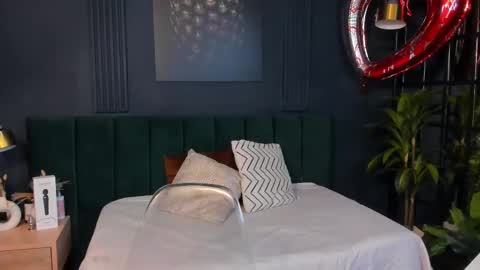 Snapshot of taylor_bennet chatting on March 2025 12:22:01 PM Taylor Bennet online show from March 2025 12:22:01 PM