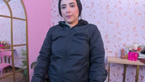 Snapshot of taylor_bennet chatting on September 2025 12:07:02 PM Taylor Bennet online show from September 2025 12:07:02 PM