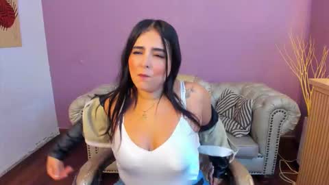 Snapshot of taylor_bennet chatting on October 2025 12:13:02 PM Taylor Bennet online show from October 2025 12:13:02 PM