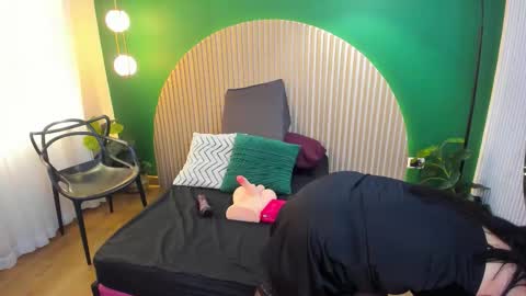 Snapshot of taylor_bennet chatting on October 2025 05:15:02 AM Taylor Bennet online show from October 2025 05:15:02 AM