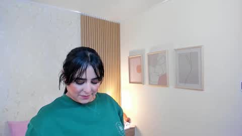 Snapshot of taylor_bennet chatting on November 2025 12:15:01 PM Taylor Bennet online show from November 2025 12:15:01 PM