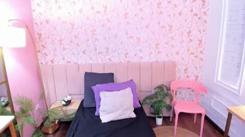 Taylor Bennet online show from February 2026 11:53:01 AM