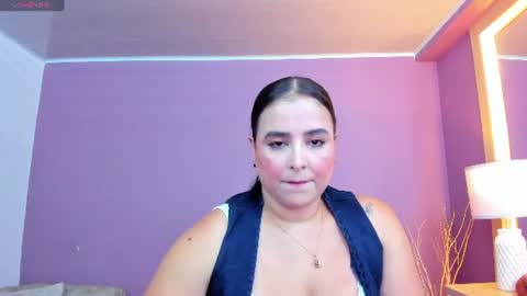 Taylor Bennet online show from June 2026 08:24:02 PM
