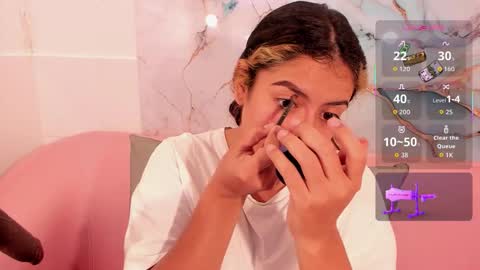 taylor_cupper_ online show from December 2025 03:22:01 AM