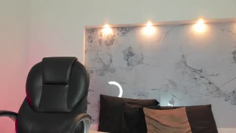 Taylor online show from February 2026 05:23:02 AM