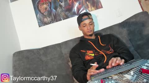 Snapshot of taylor_mccarthy_1 chatting on January 2025 12:54:02 AM Taylor Mccarthy online show from January 2025 12:54:02 AM