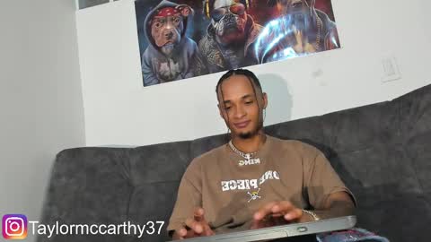 Snapshot of taylor_mccarthy_1 chatting on February 2025 04:46:02 AM Taylor Mccarthy online show from February 2025 04:46:02 AM