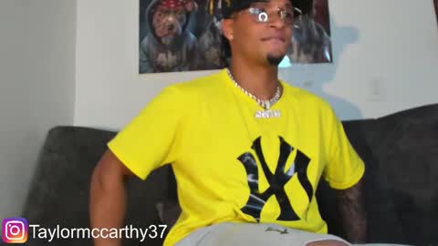 Snapshot of taylor_mccarthy_1 chatting on March 2025 12:10:02 AM Taylor Mccarthy online show from March 2025 12:10:02 AM
