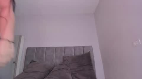 TAYLOR  online show from January 2026 11:10:01 PM