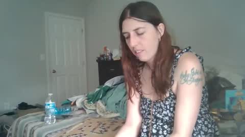 taylorslay online show from March 2026 06:24:02 PM