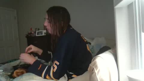 taylorslay online show from April 2026 07:33:02 PM