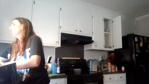 taylorslay online show from August 2026 03:36:02 PM