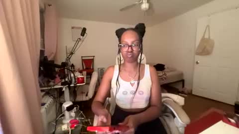 Snapshot of taylorsosweets chatting on August 2026 12:53:02 AM Taylor online show from August 2026 12:53:02 AM