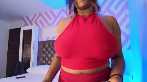 Snapshot of tayrasiny chatting on March 2026 05:10:02 AM Tayra horny for you online show from March 2026 05:10:02 AM
