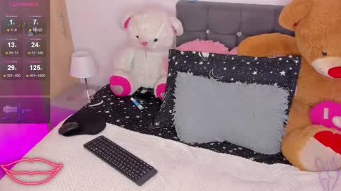 Snapshot of tayssa_maravilh chatting on September 2025 01:31:02 AM TAYSSA ONLINE FROM 0630 PM - 1130 PM COLOMBIAN HOUR online show from September 2025 01:31:02 AM