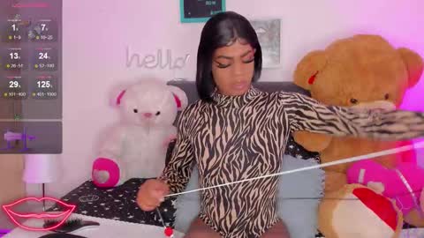 Snapshot of tayssa_maravilh chatting on October 2025 01:50:01 AM TAYSSA ONLINE FROM 0630 PM - 1130 PM COLOMBIAN HOUR online show from October 2025 01:50:01 AM