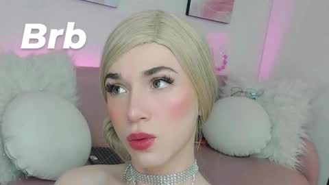 Sofia online show from March 2025 04:02:01 PM