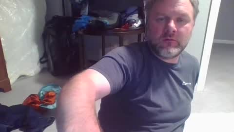 Snapshot of tbiz82 chatting on December 2024 06:12:02 AM Tbiz82 online show from December 2024 06:12:02 AM