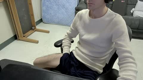 Snapshot of tbone_93 chatting on December 2024 02:28:02 PM Tbone online show from December 2024 02:28:02 PM