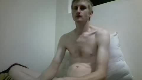 Snapshot of tcute0 chatting on March 2026 10:01:01 PM tcute0 online show from March 2026 10:01:01 PM