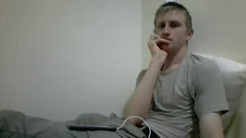 Snapshot of tcute0 chatting on March 2026 01:44:01 AM tcute0 online show from March 2026 01:44:01 AM