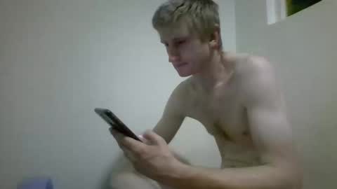 Snapshot of tcute0 chatting on March 2026 10:42:01 PM tcute0 online show from March 2026 10:42:01 PM