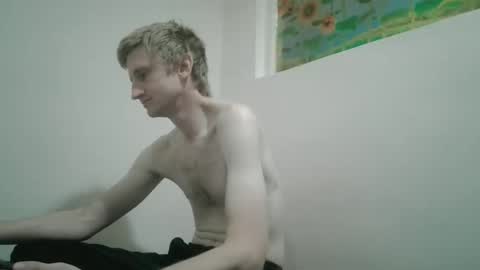Snapshot of tcute0 chatting on April 2026 09:46:01 PM tcute0 online show from April 2026 09:46:01 PM