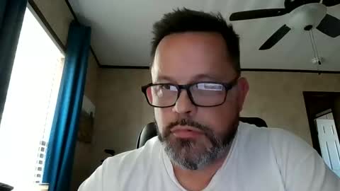 Snapshot of tdhawk87 chatting on December 2025 08:26:02 PM tdhawk87 online show from December 2025 08:26:02 PM