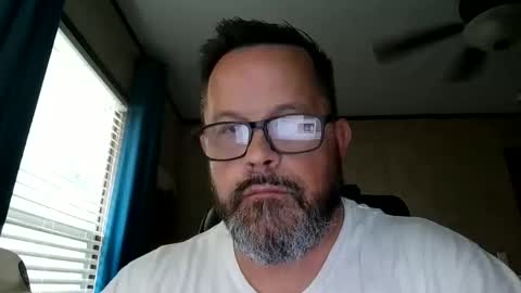 tdhawk87 online show from March 2026 02:35:02 PM