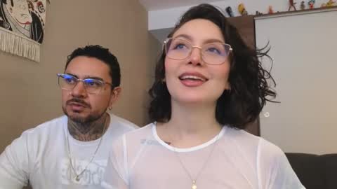 Leo and Luna online show from October 2025 03:42:01 PM