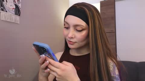 Leo and Luna online show from October 2025 03:32:01 PM