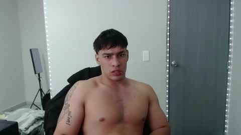 team23hot0 online show from October 2025 08:51:02 PM